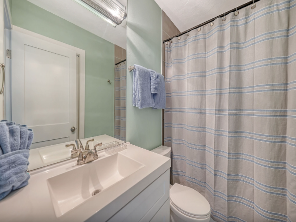 Luxury Lido Key Vacation Home -Private Pool & Beach Access